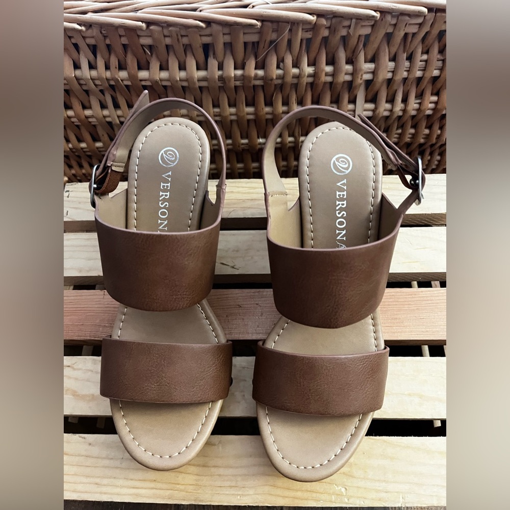 Versona High Heels - Picture 2 of 5